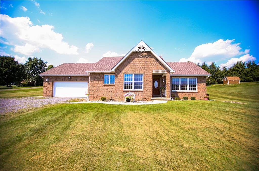 156 East Brewster Road Butler, PA 16001 - Photo 1 of 23 Gallery Image 1