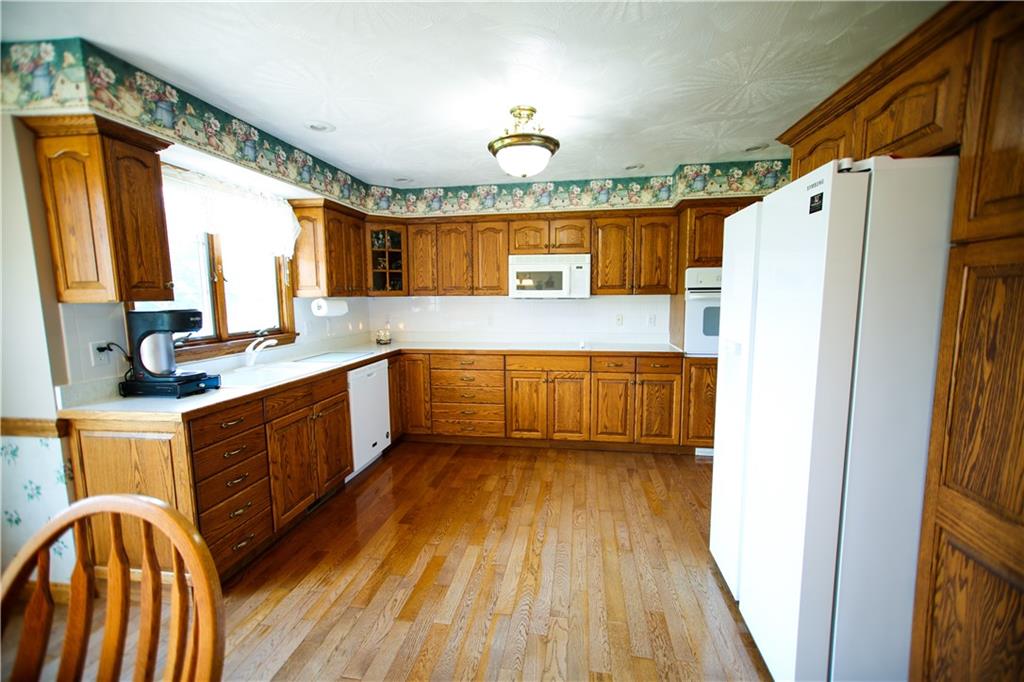 156 East Brewster Road Butler, PA 16001 - Photo 12 of 23 Gallery Image 12