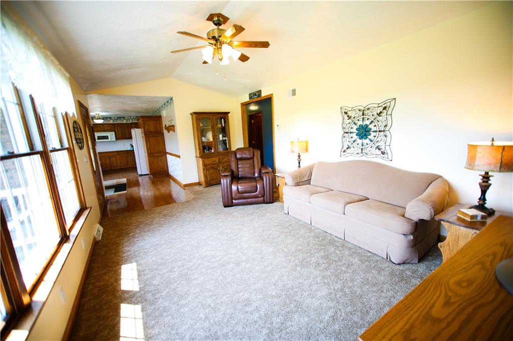 156 East Brewster Road Butler, PA 16001 - Photo 17 of 23 Gallery Image 17