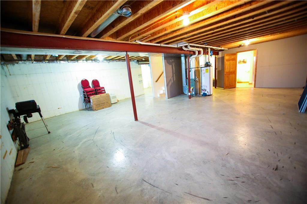 156 East Brewster Road Butler, PA 16001 - Photo 23 of 23 Gallery Image 23