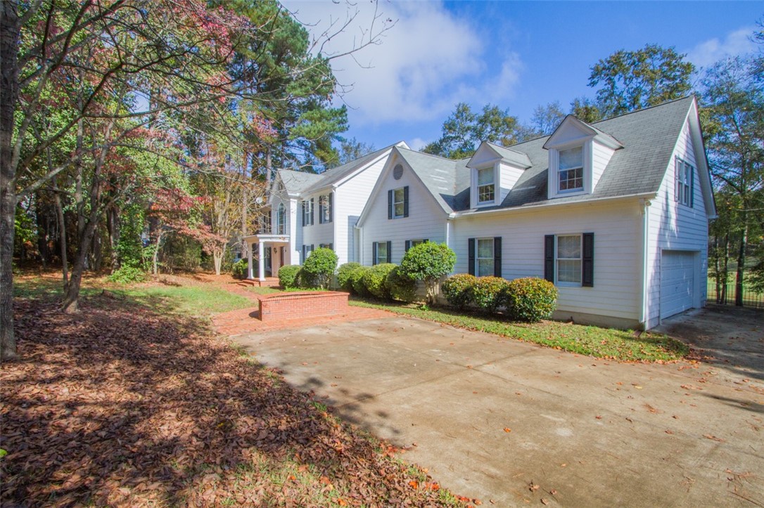 4403 Smoak Pond Road Seneca, SC 29678 - Photo 2 of 50 Gallery Image 2
