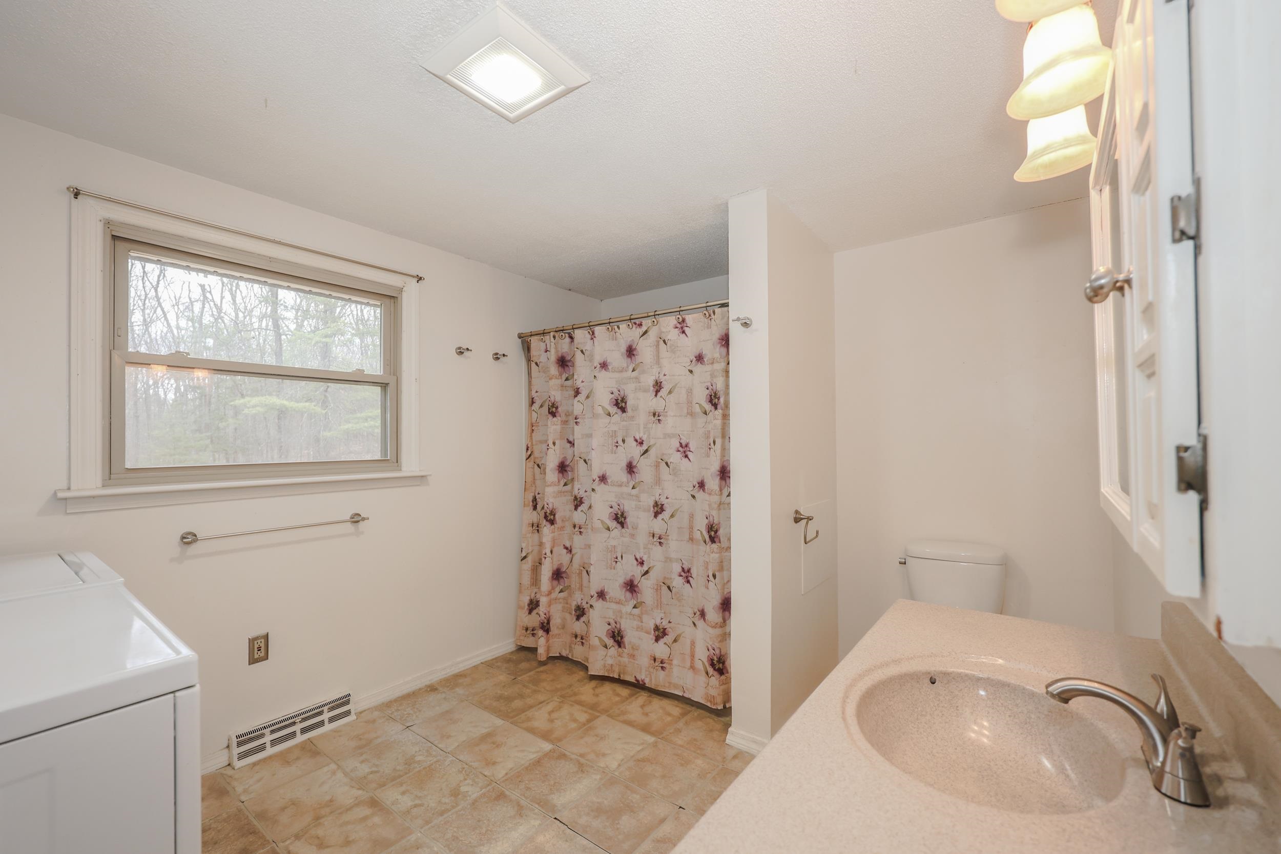 37 Country Club Lane Merrimack, NH 03054 - Photo 24 of 33