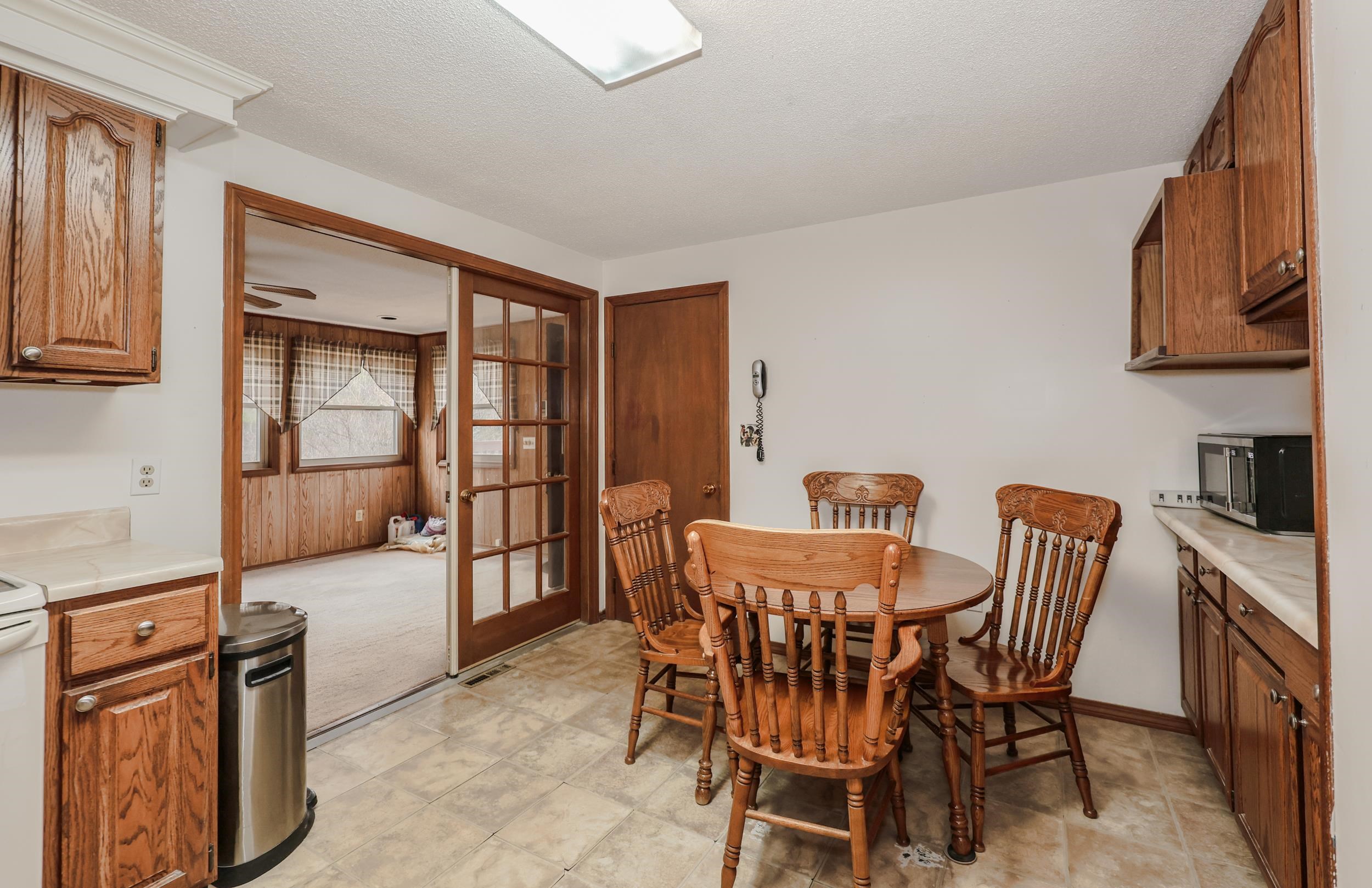 37 Country Club Lane Merrimack, NH 03054 - Photo 6 of 33