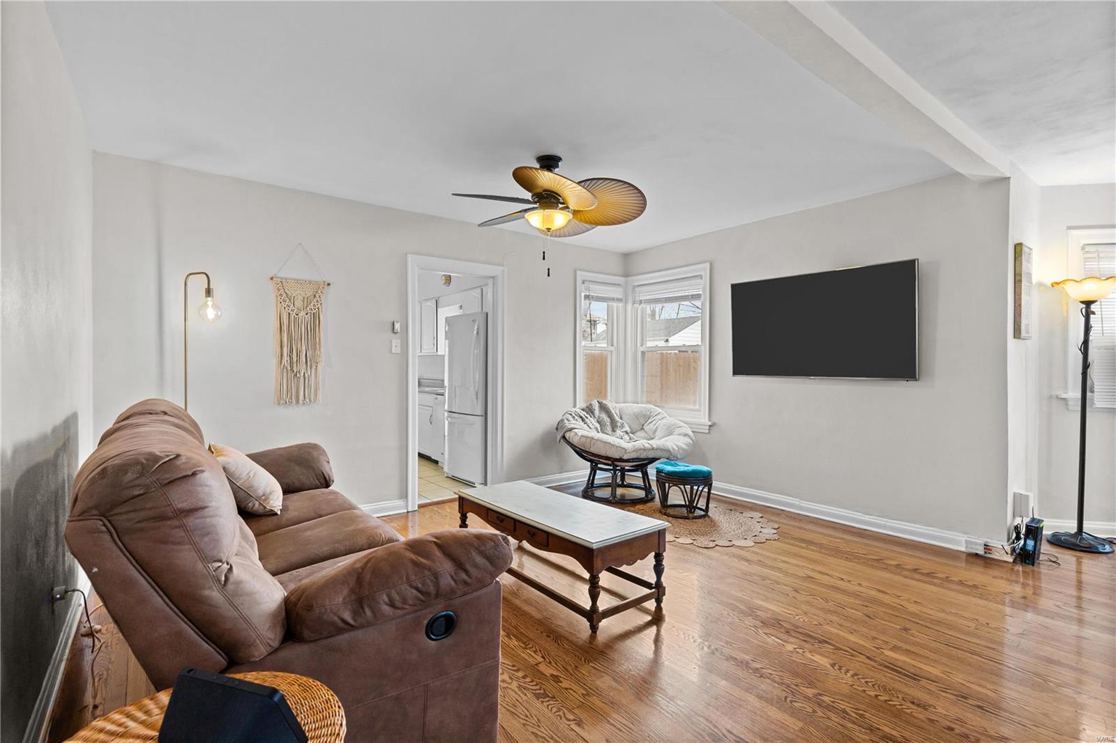 9501 MacKenzie Road St. Louis, MO 63123 - Photo 6 of 21
