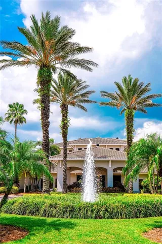 $338,900 | 2018 Inverness Greens Drive, Unit 2018, Sun City Center, FL 33573