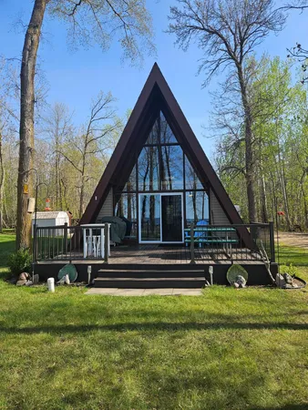 $549,000 | 6728 Rocky Point Road Northwest, Roosevelt, MN 56673