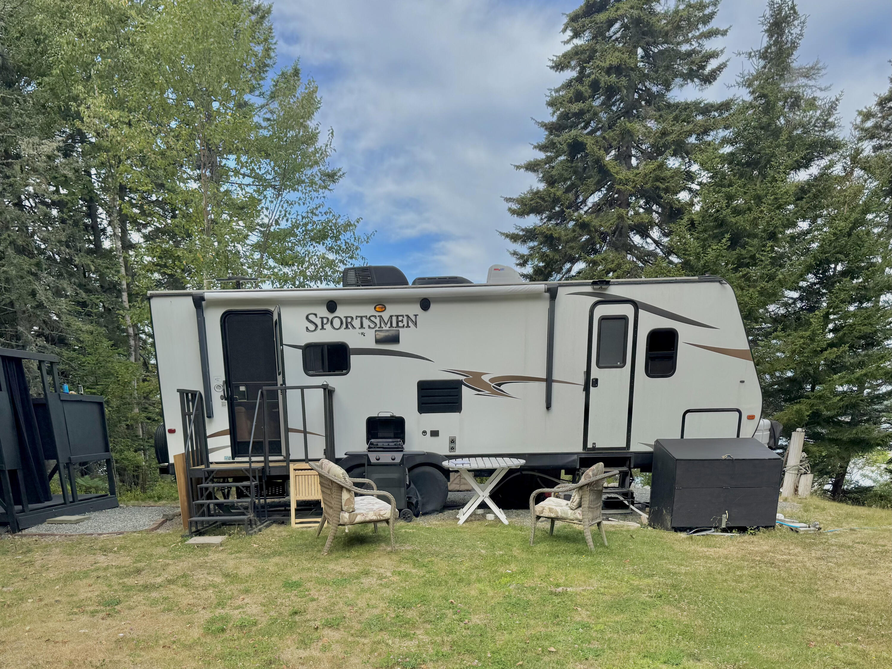 33 Sea Swept Lane Gouldsboro, ME 04607 - Photo 14 of 15 Camper exterior