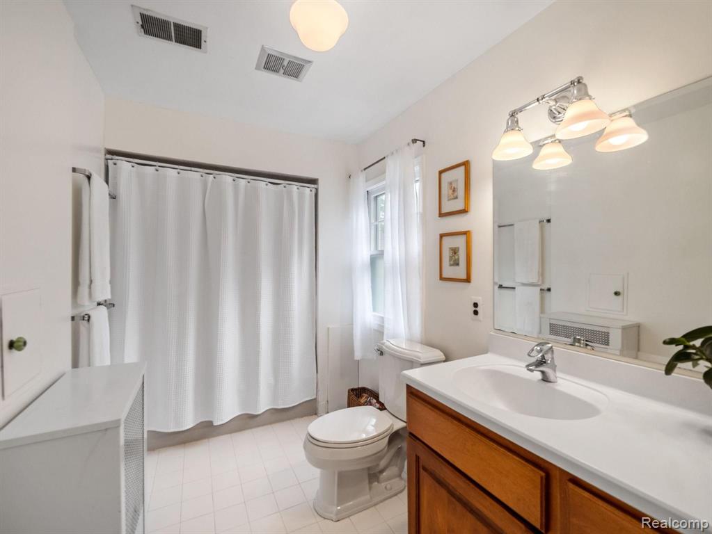 1072 Ridgedale Avenue Birmingham, MI 48009 - Photo 27 of 51