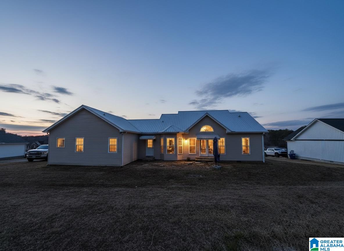 2395 Cedar Ridge Circle Gadsden, AL 35903 - Photo 4 of 26