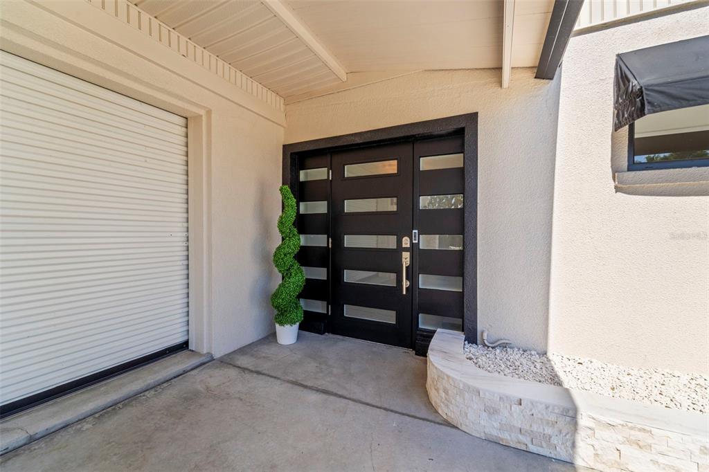 402 161st Avenue Redington Beach, FL 33708 - Photo 15 of 55 a view of room with window and furniture