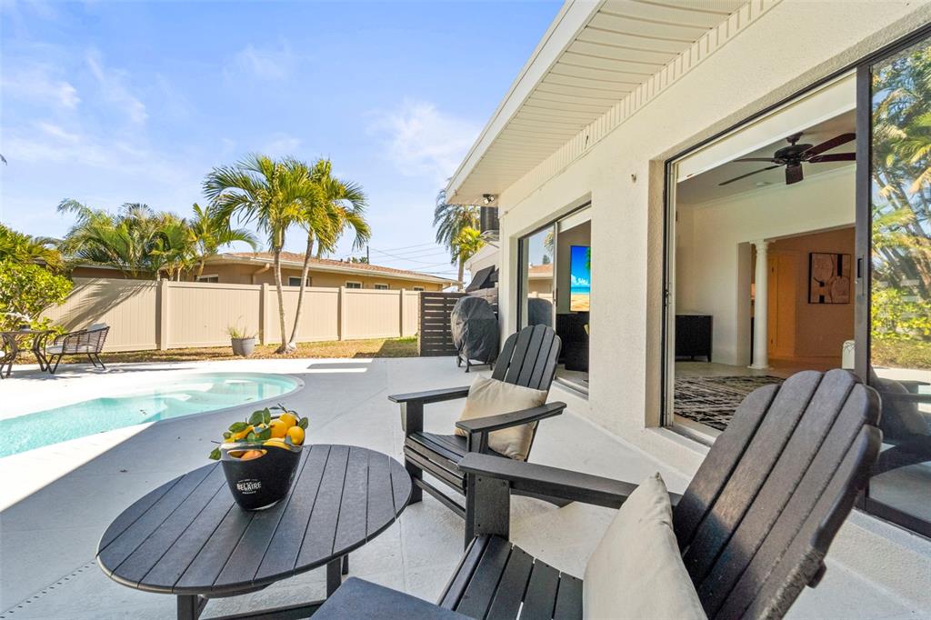 402 161st Avenue Redington Beach, FL 33708 - Photo 31 of 55