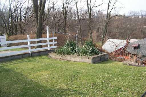 710 Irwin Run Road West Mifflin, PA 15122 - Photo 2 of 5 Gallery Image 2