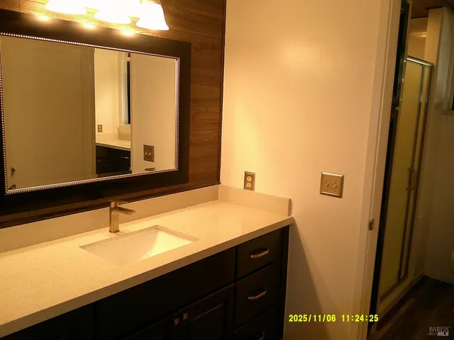 $3,500 | 390 South Almond Street, Dixon, CA 95620