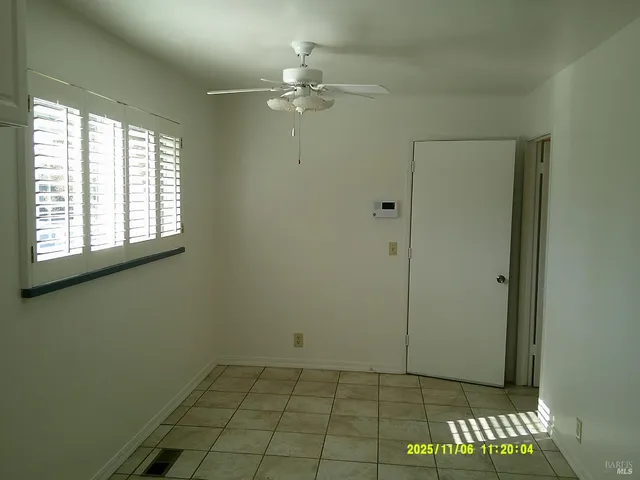 $3,500 | 390 South Almond Street, Dixon, CA 95620