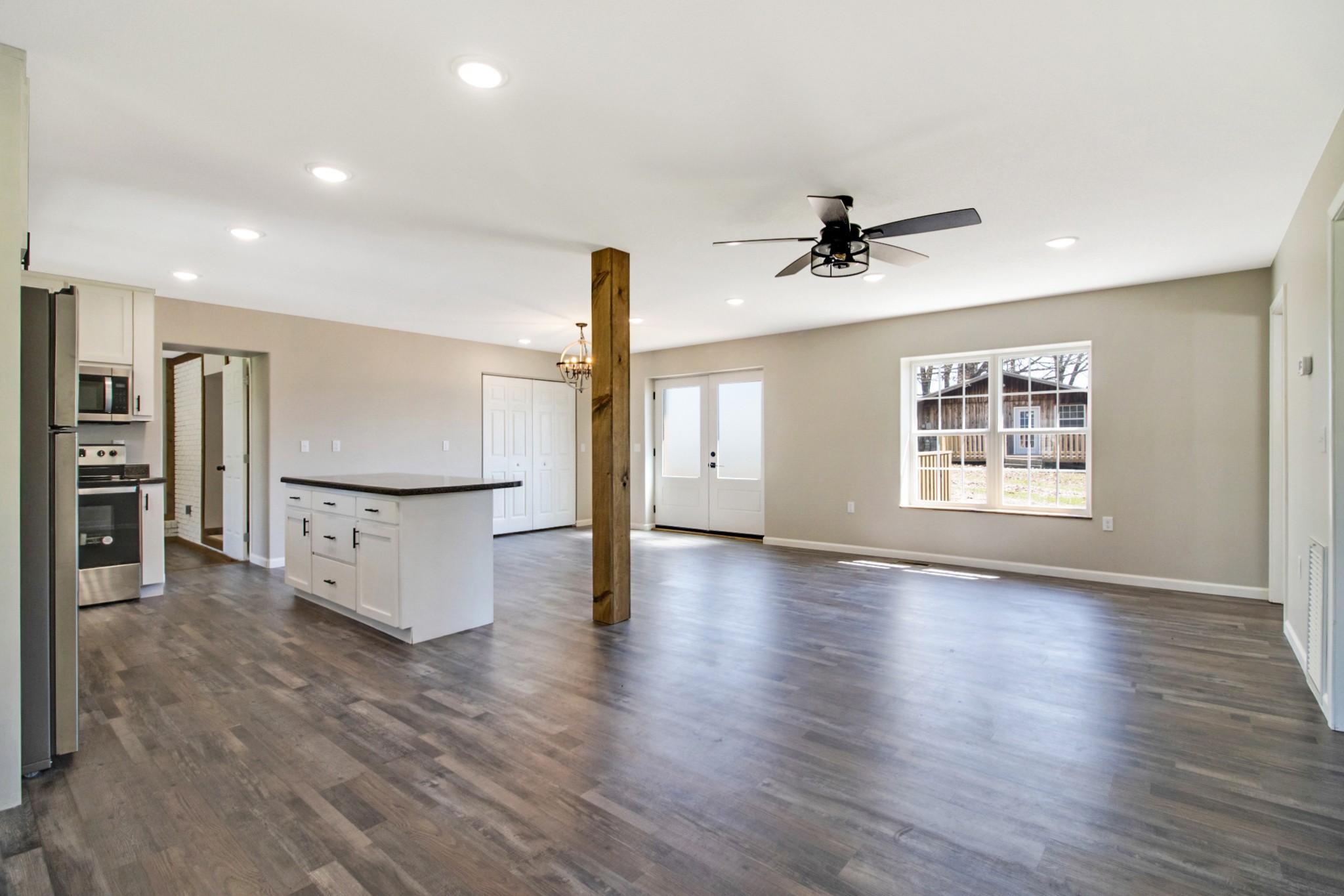 1119 West Cove Road Jamestown, TN 38556 - Photo 7 of 36 Gallery Image 7