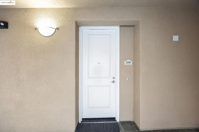 $374,000 | 3290 Maguire Way, Unit 208, Dublin, CA 94568