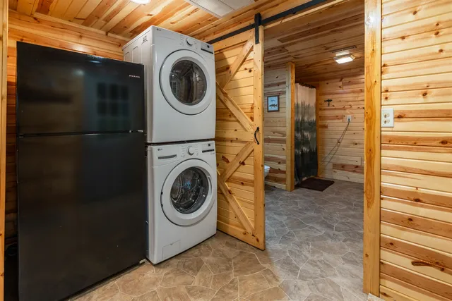 $234,900 | 58877 Sudden Valley View Road, Eastman, WI 54626