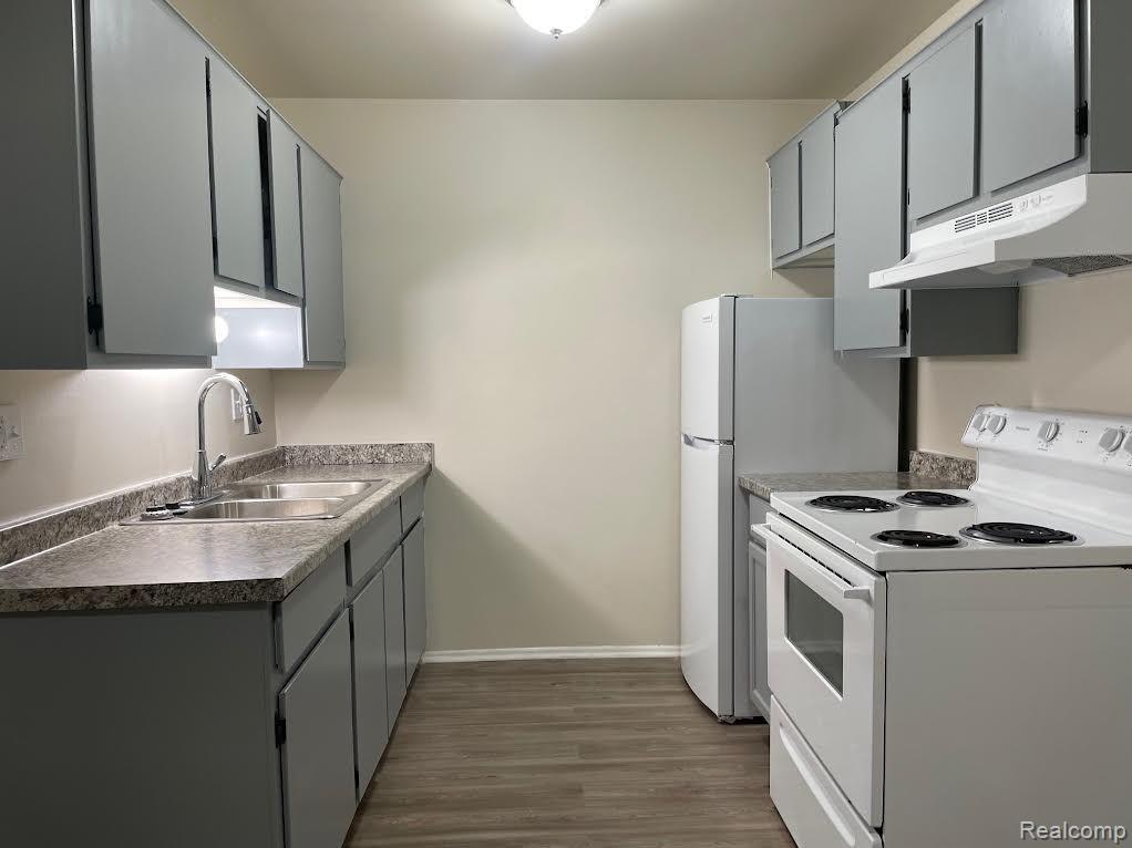19250 Wick Road, Unit 216 Allen Park, MI 48101 - Photo 3 of 16