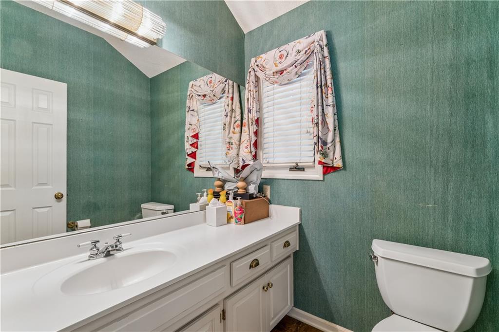 14936 Rhodes Circle Lenexa, KS 66215 - Photo 22 of 87