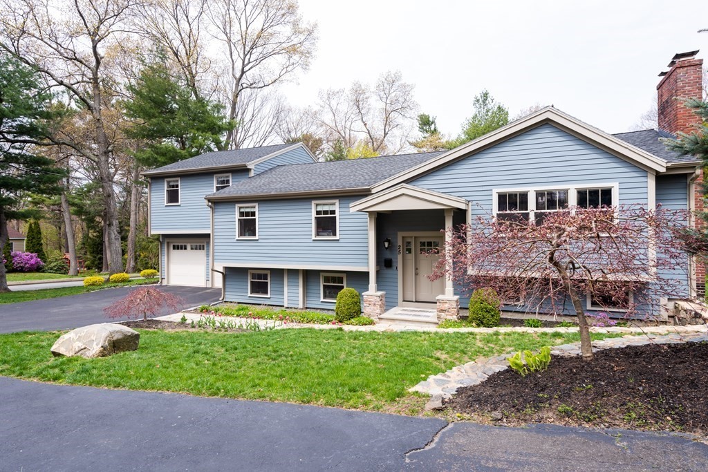 25 Melch Road, Lynnfield, MA 01940 Compass