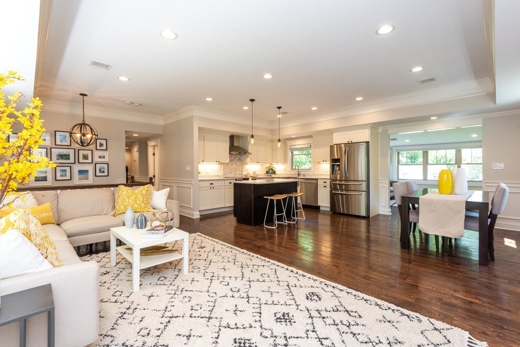 25 Melch Road Lynnfield, MA 01940 - Photo 6 of 42 Gallery Image 6