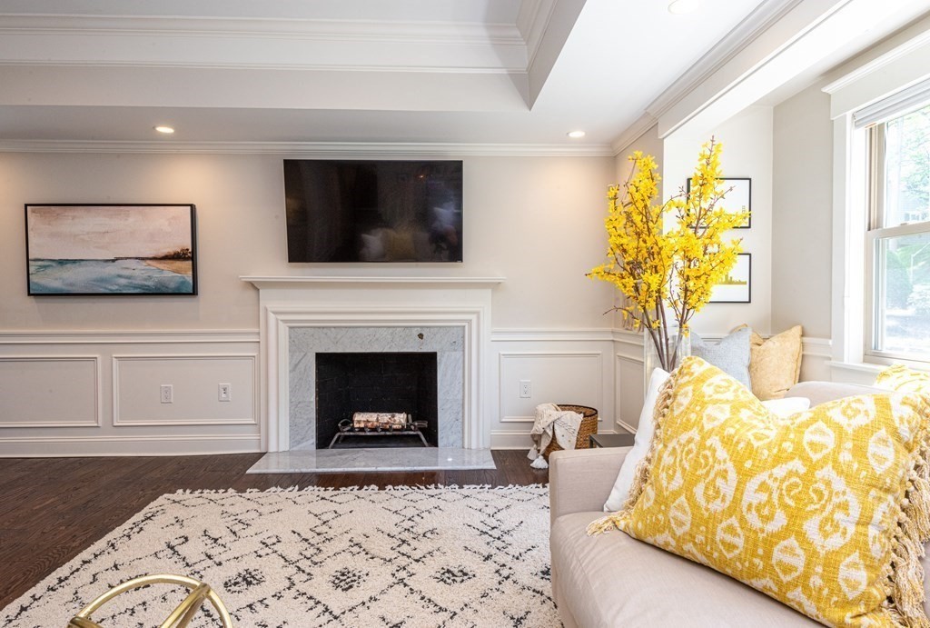 25 Melch Road Lynnfield, MA 01940 - Photo 7 of 42 Gallery Image 7