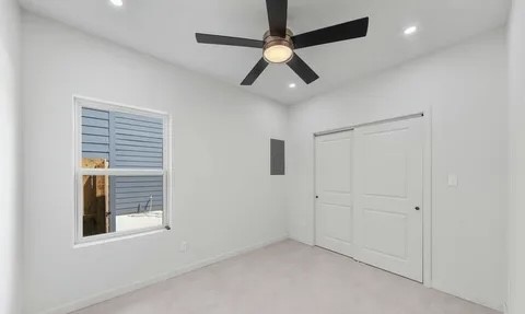 4984 Alexa Road, Unit B Brownsville, TX 78521 - Photo 4 of 21