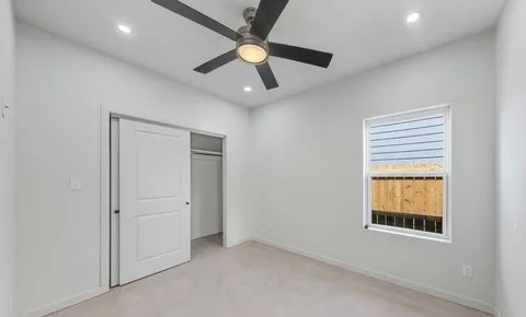 4984 Alexa Road, Unit B Brownsville, TX 78521 - Photo 8 of 21