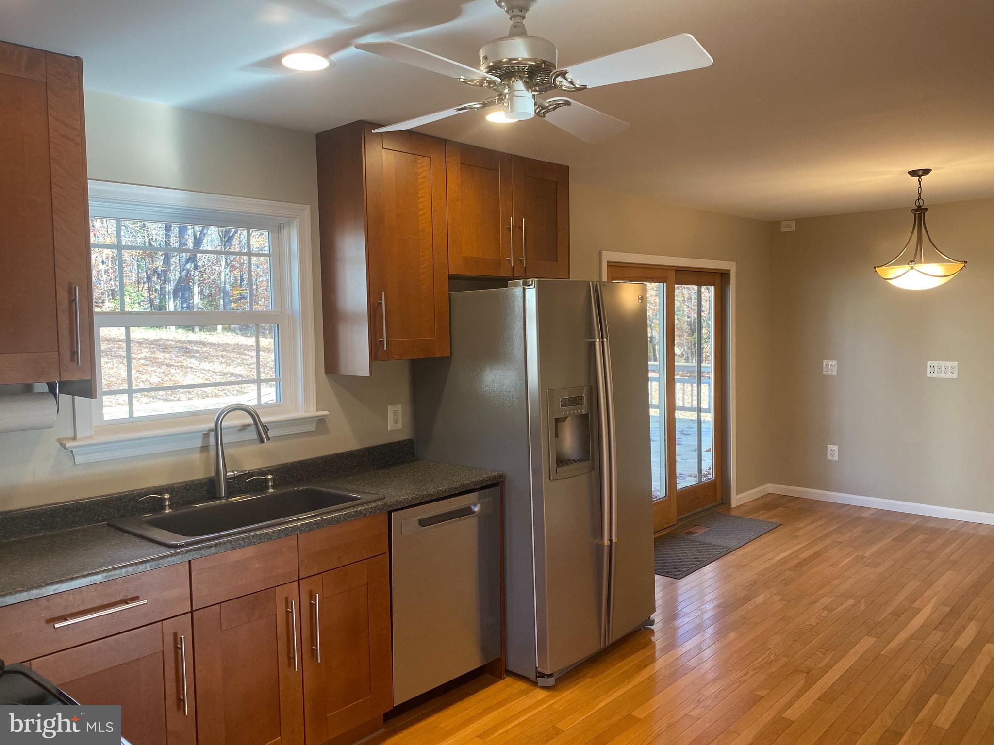 7208 Signal Hill Road Manassas, VA 20111 - Photo 8 of 46 Kitchen looking to dining area