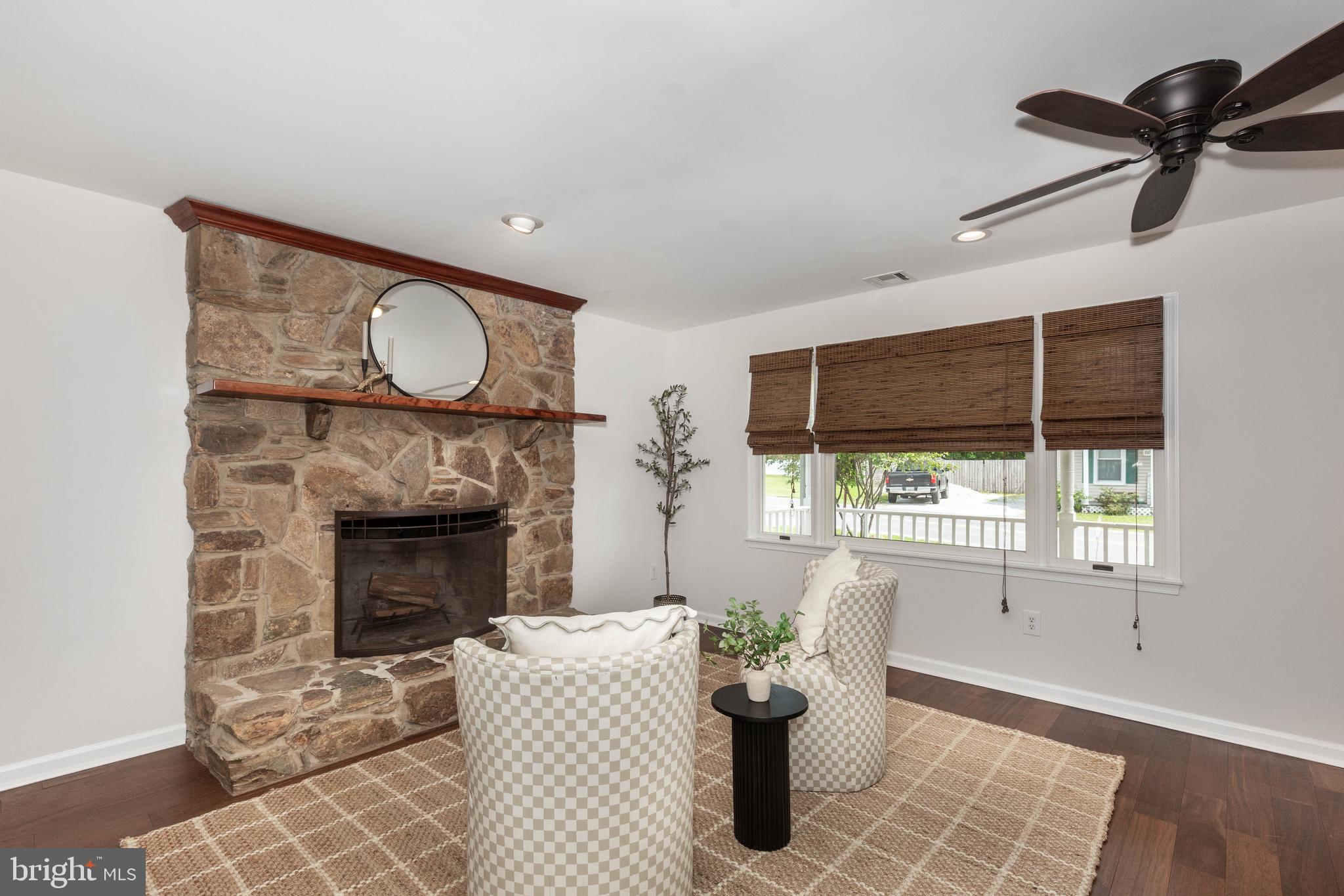 3046 Sykesville Road Westminster, MD 21157 - Photo 28 of 76 Great room