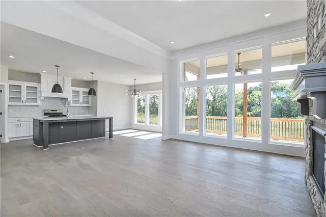 $734,950 | 23819 West 59th Terrace, Shawnee, KS 66226