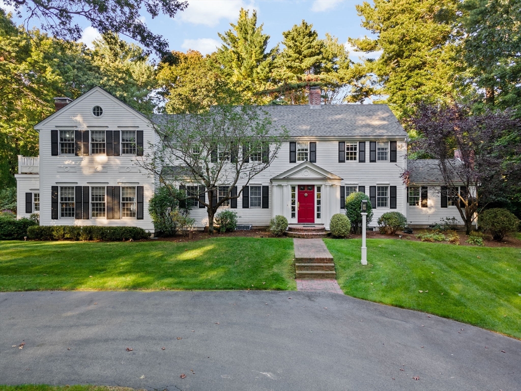 192 Prospect Street Hingham, MA 02043 - Photo 32 of 37 a front view of house with yard and green space
