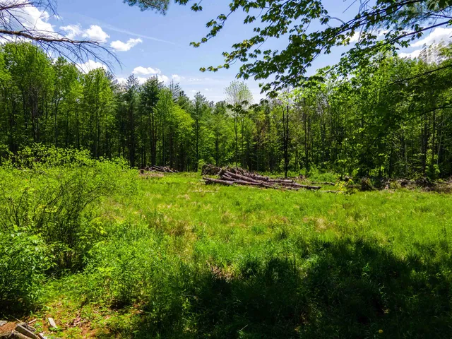 $100,000 | 381 East Green Mountain Road, Claremont, NH 03743