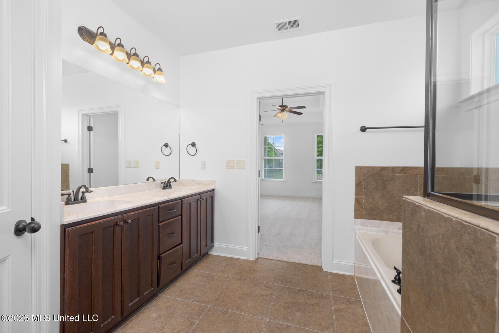 4656 Dublin Circle Olive Branch, MS 38654 - Photo 18 of 39 18