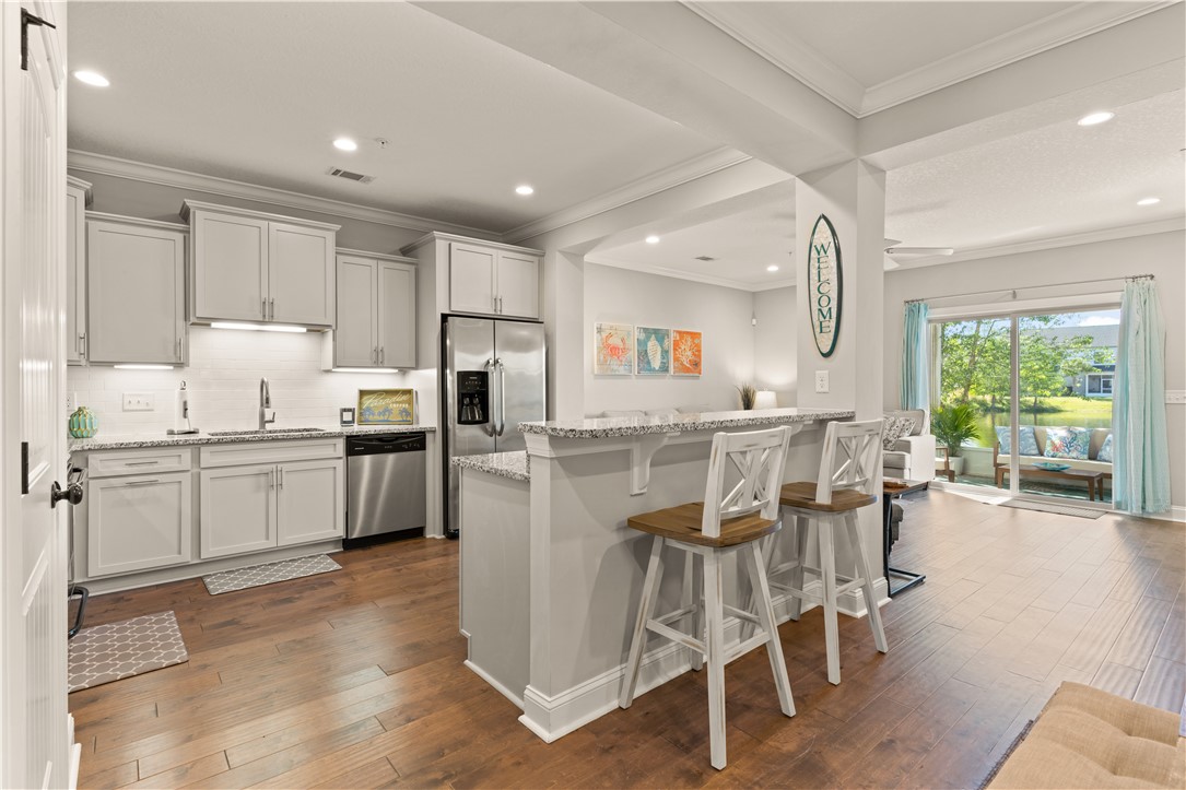 504 Mariners Circle St. Simons Island, GA 31522 - Photo 7 of 26