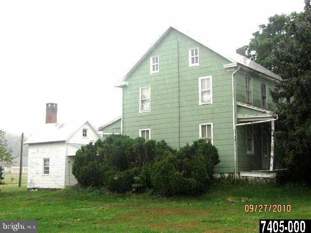 840-860 Beck Mill Road Hanover, PA 17331 - Photo 3 of 7