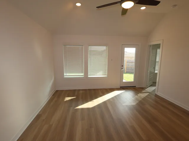 $272,990 | 249 Hazy Pnes Lane, Willis, TX 77378