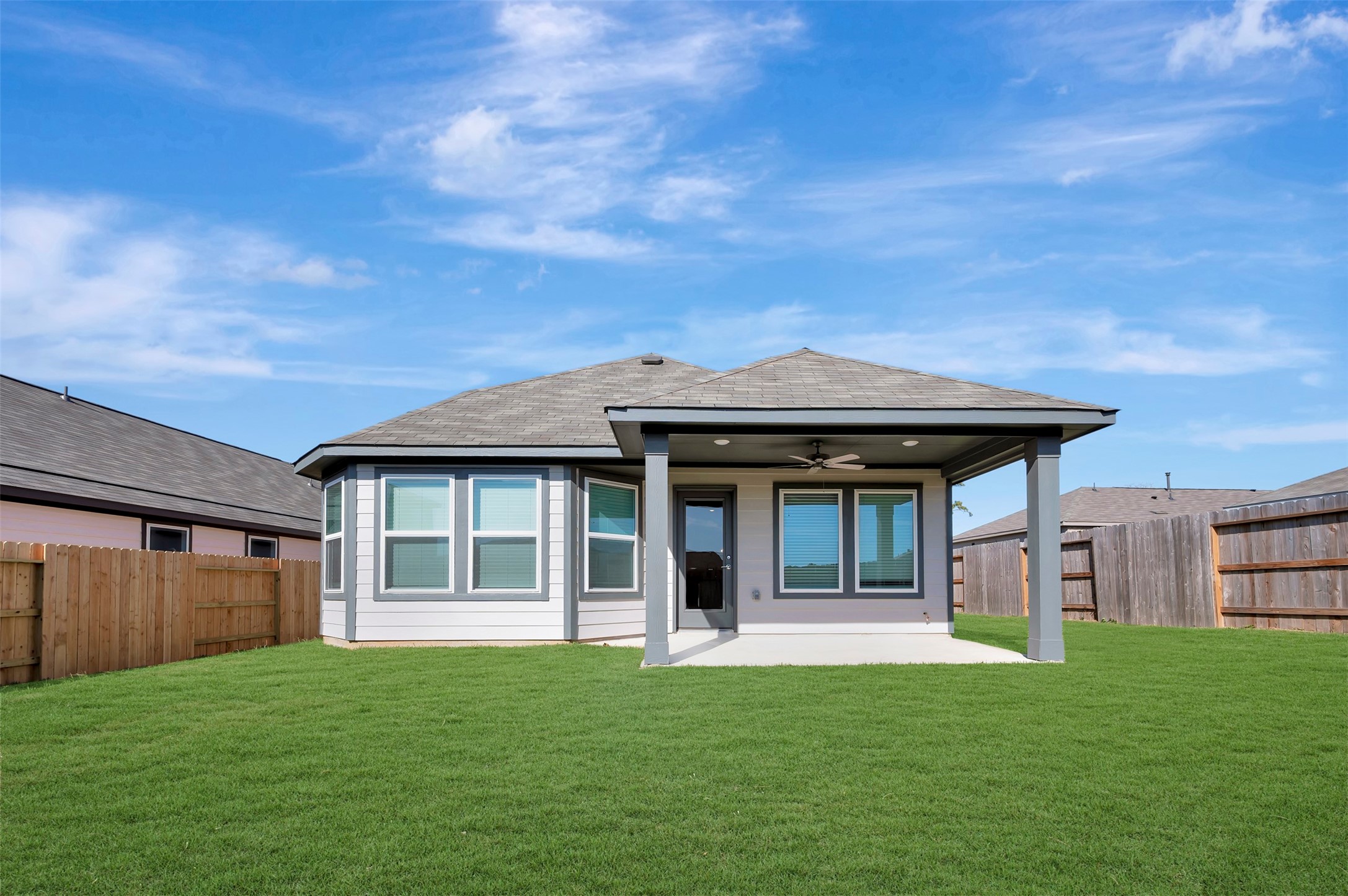 249 Hazy Pnes Lane Willis, TX 77378 - Photo 8 of 38