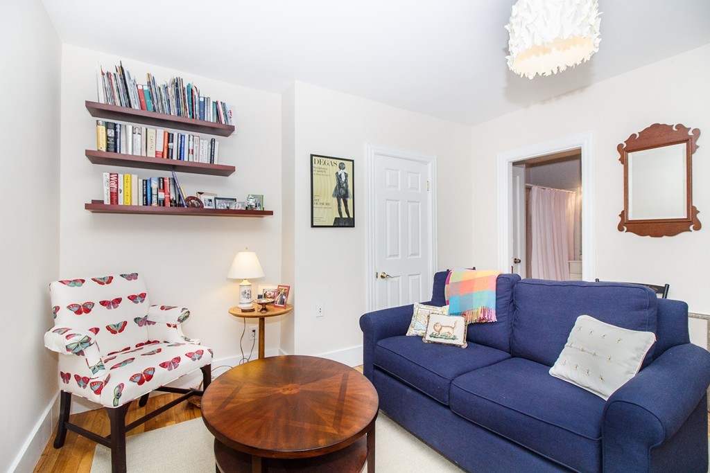 473 Beacon Street, Unit 1R Boston, MA 02115 - Photo 2 of 11