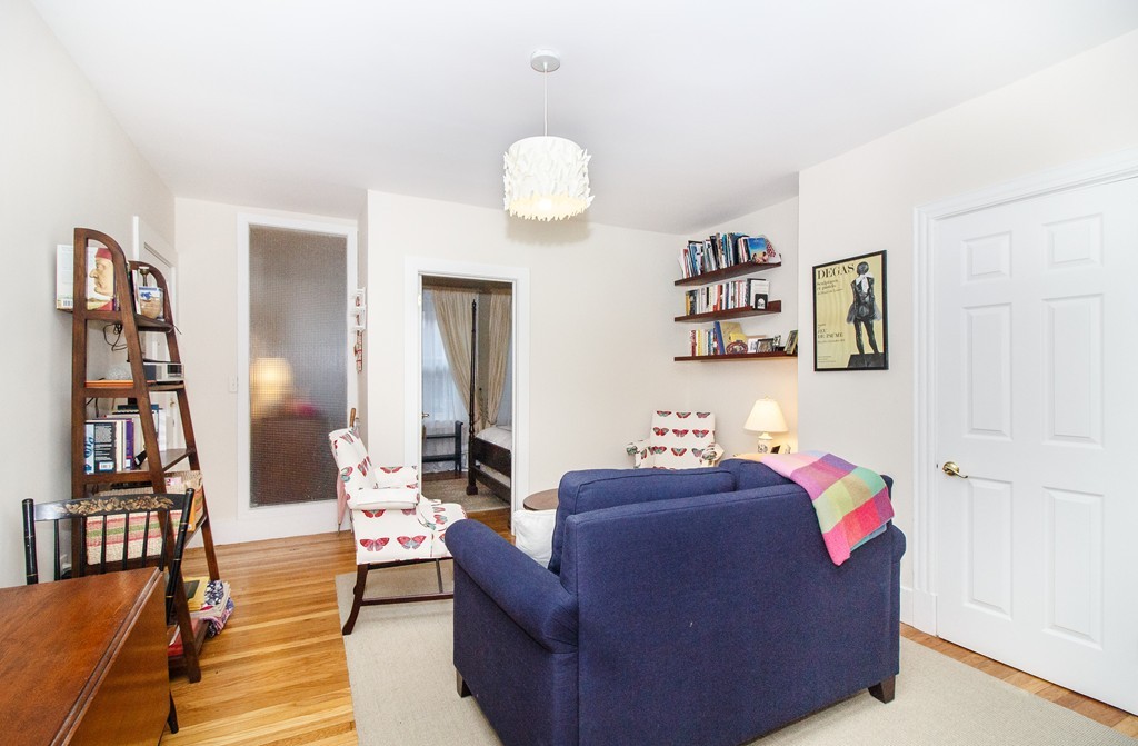 473 Beacon Street, Unit 1R Boston, MA 02115 - Photo 4 of 11