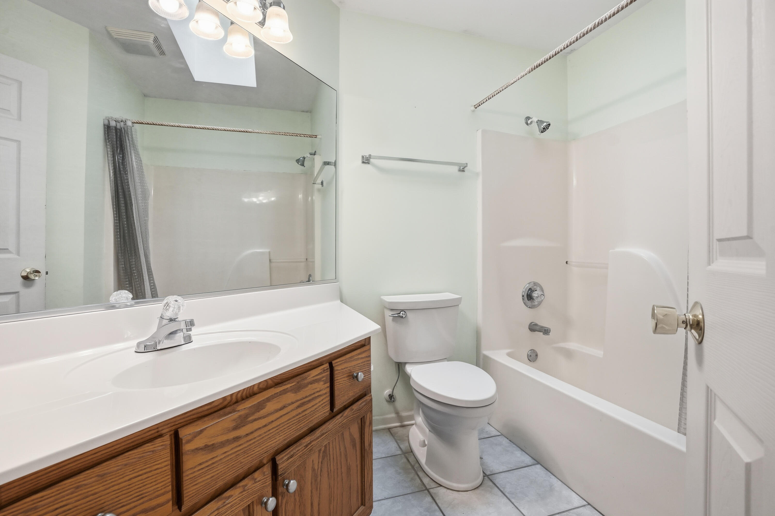310 Pine Ridge Circle Lowell, IN 46356 - Photo 18 of 33 3000x2000