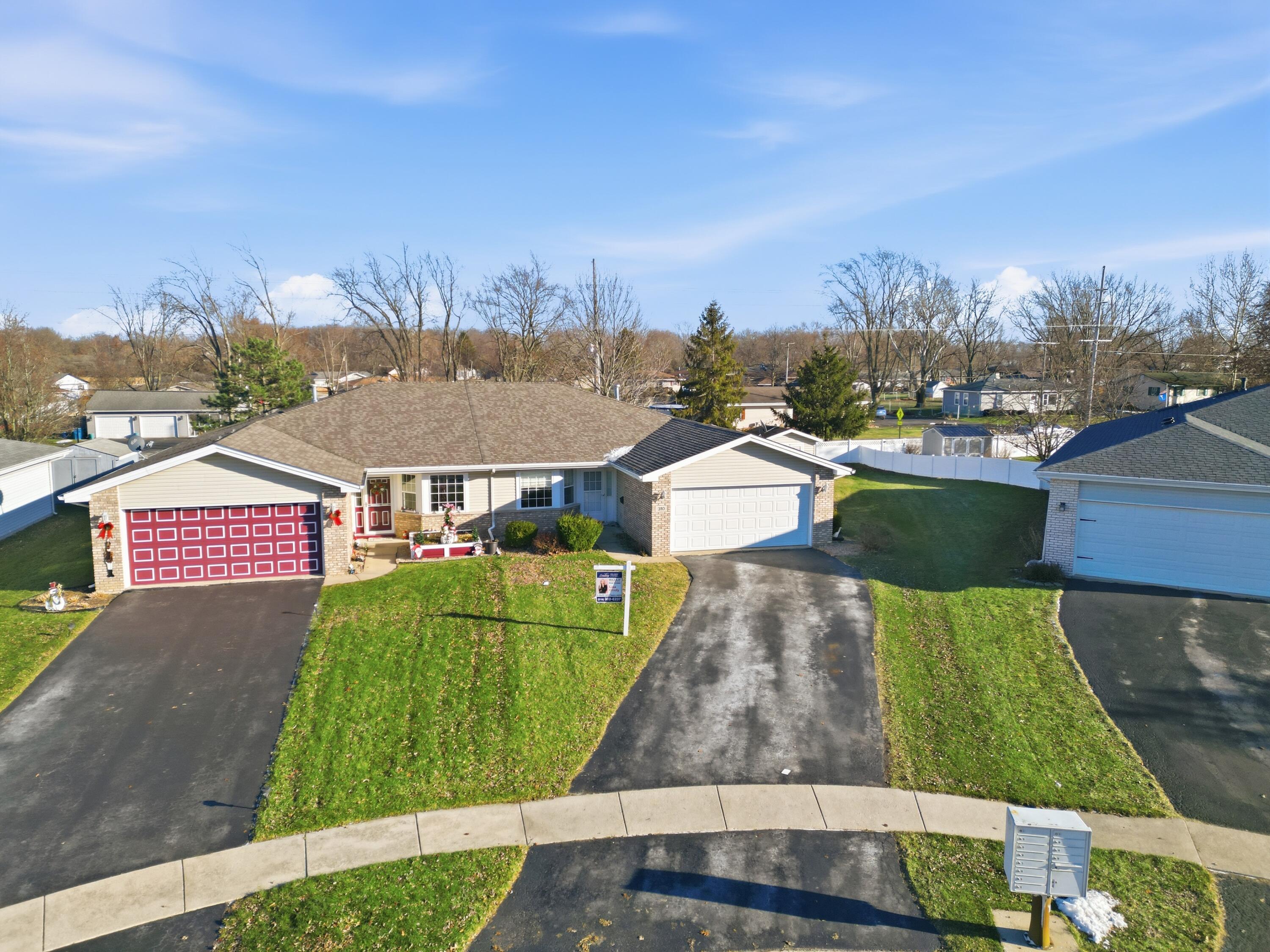 310 Pine Ridge Circle Lowell, IN 46356 - Photo 27 of 33 3000x2250