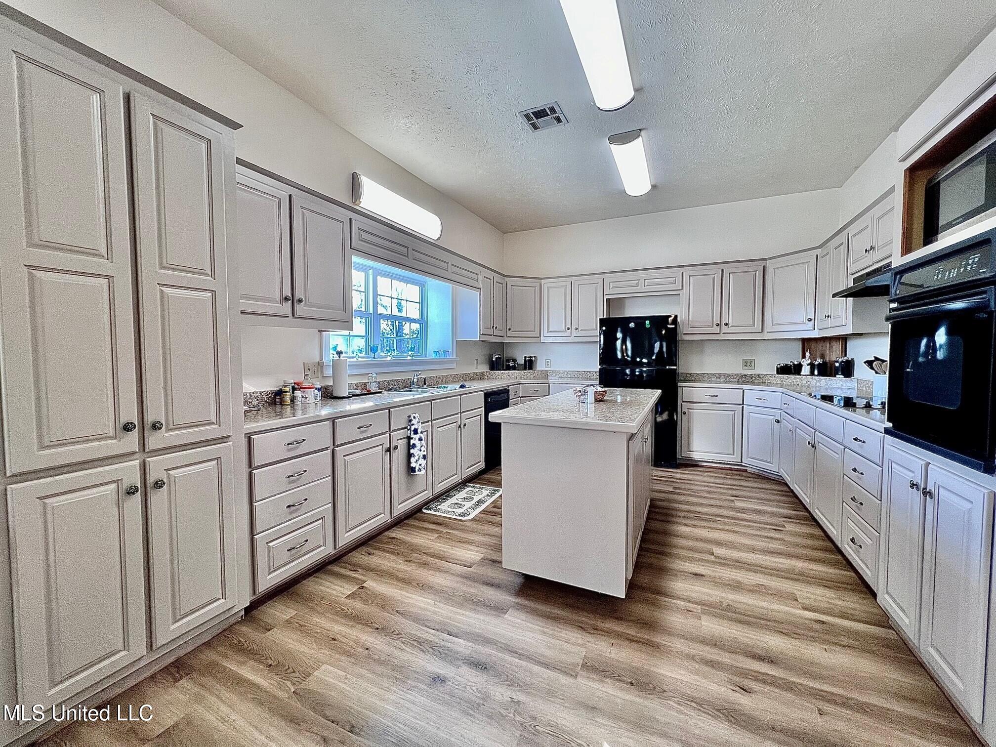 3632 Tank Road Terry, MS 39170 - Photo 21 of 76 kitchen 2