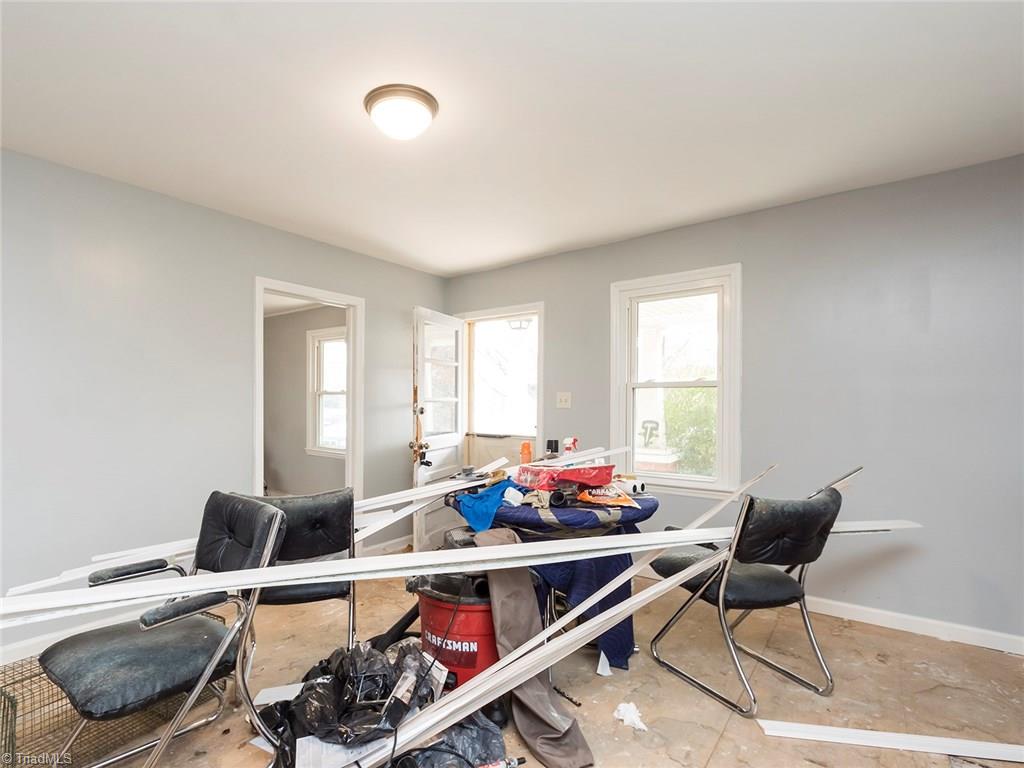 8564 Benbow-Merrill Road Oak Ridge, NC 27310 - Photo 4 of 20 Lg Living room!