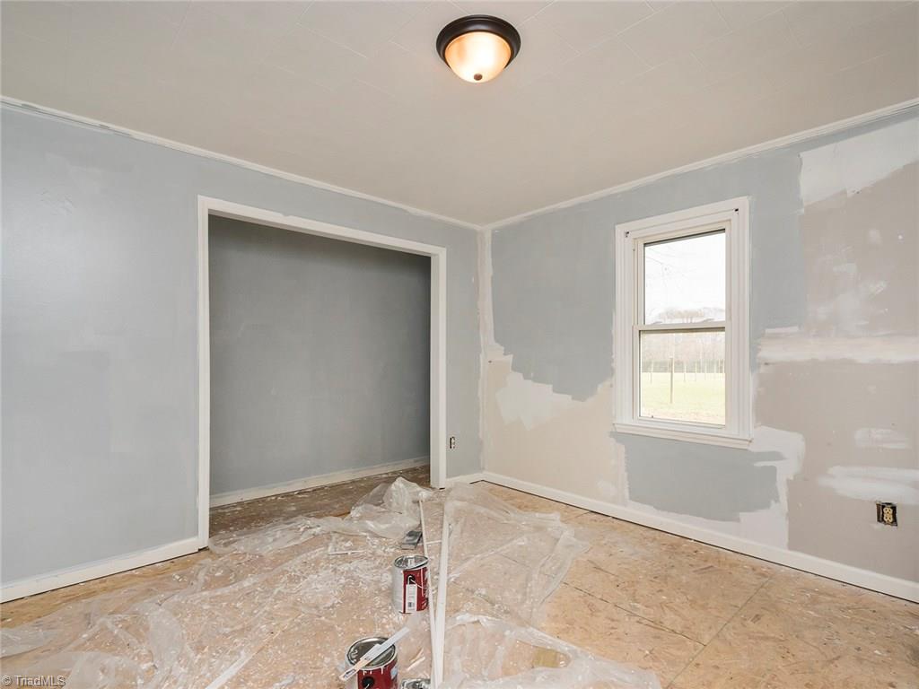 8564 Benbow-Merrill Road Oak Ridge, NC 27310 - Photo 6 of 20 Lg Bedroom on front of home!