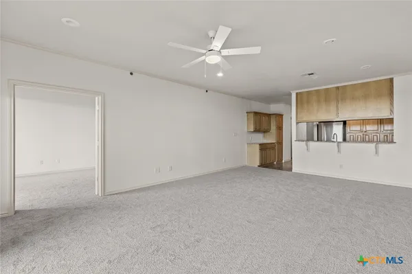 $368,000 | 130 Sobrante Road, Unit 204, Belton, TX 76513