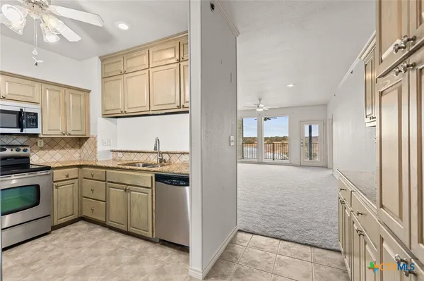 $368,000 | 130 Sobrante Road, Unit 204, Belton, TX 76513