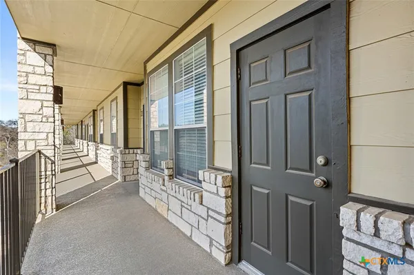 $368,000 | 130 Sobrante Road, Unit 204, Belton, TX 76513