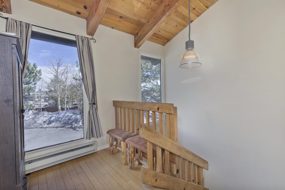 3199 Chateau Road, Unit 22 Mammoth Lakes, CA 93546 - Photo 16 of 37