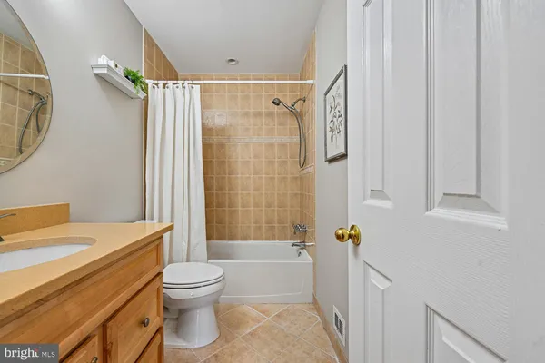 $723,900 | 10706 Stoneyhill Drive, Silver Spring, MD 20901